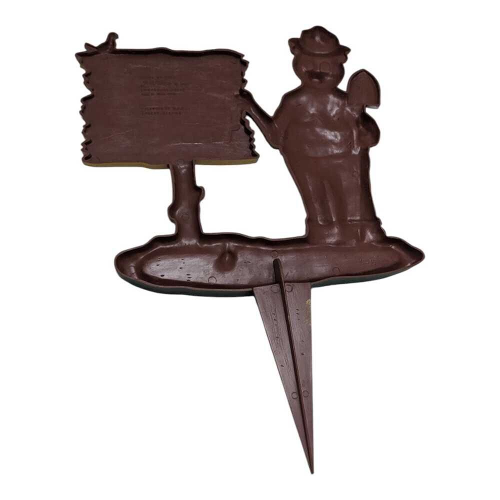 Vintage 70s Smokey Bear Molded plastic Yard Sign Prevent Forest Fires Art Line - Picture 3 of 4